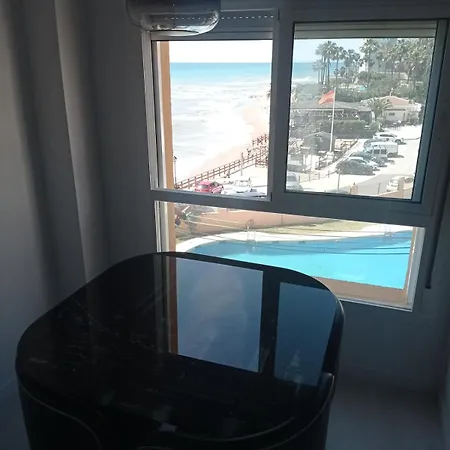 Beachfront Apartment *