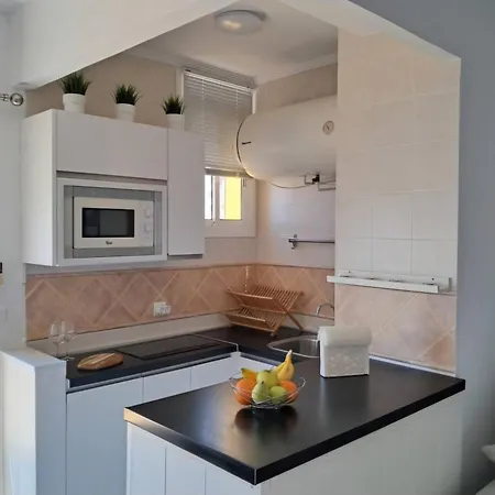 Beachfront Apartment *