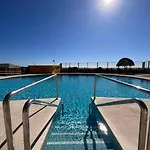 Apartament Beachfront
